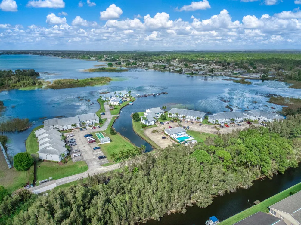703 Chelsee Way Lake Placid, FL 33852