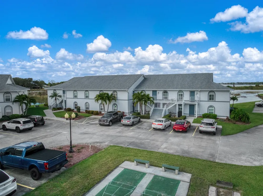 703 Chelsee Way Lake Placid, FL 33852