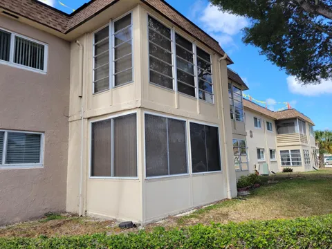 700 Lori Drive #203