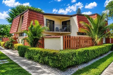 3838 Victoria Drive