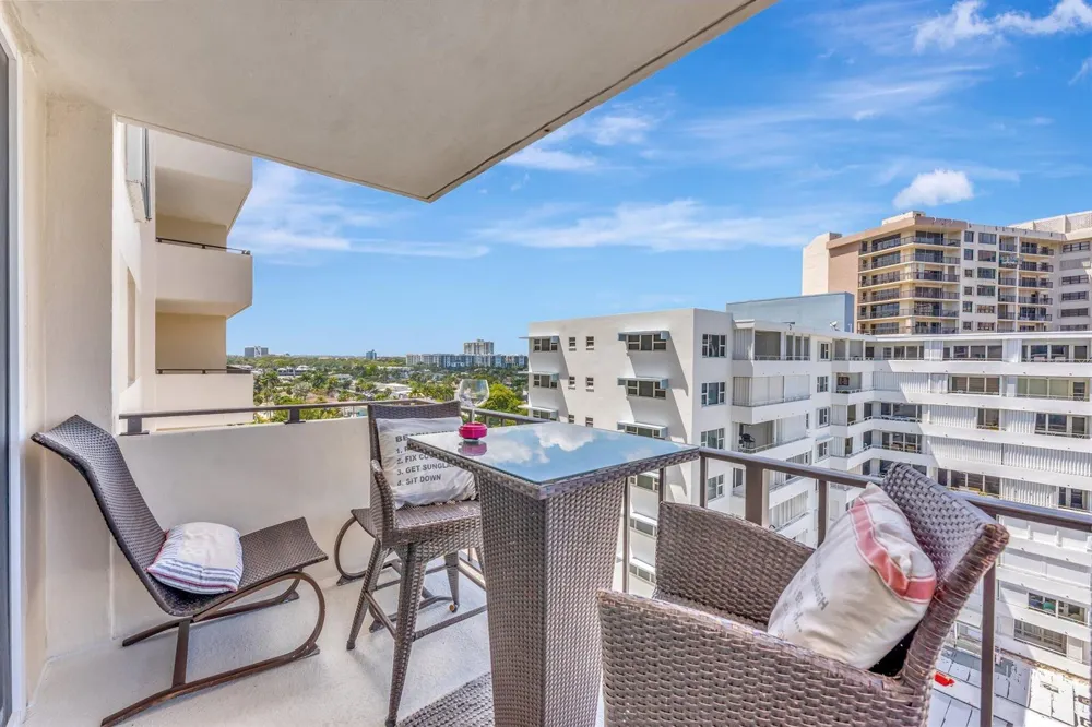 1900 S Ocean Boulevard #8g Lauderdale By The Sea, FL 33062