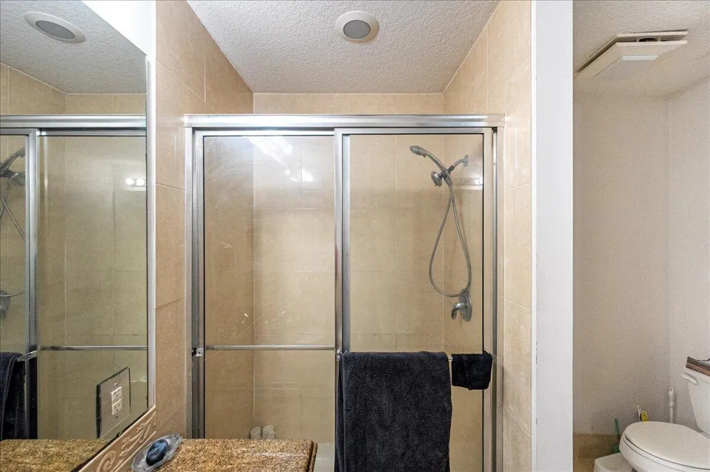 36 Harbour Isle Drive W #106 Fort Pierce, FL 34949