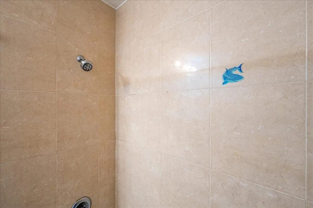 36 Harbour Isle Drive W #106 Fort Pierce, FL 34949