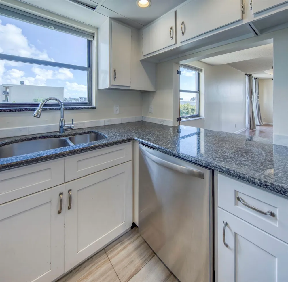 890 Federal Highway #412 Lantana, FL 33462