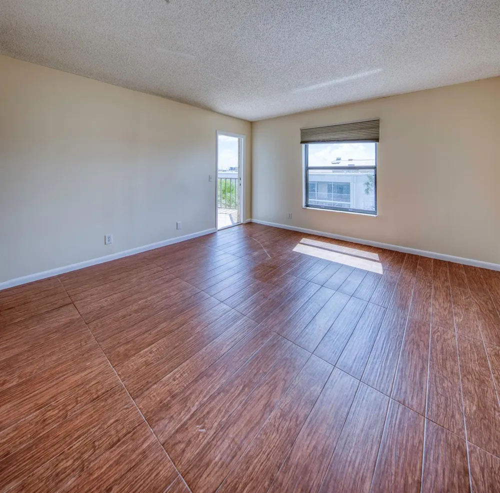 890 Federal Highway #412 Lantana, FL 33462