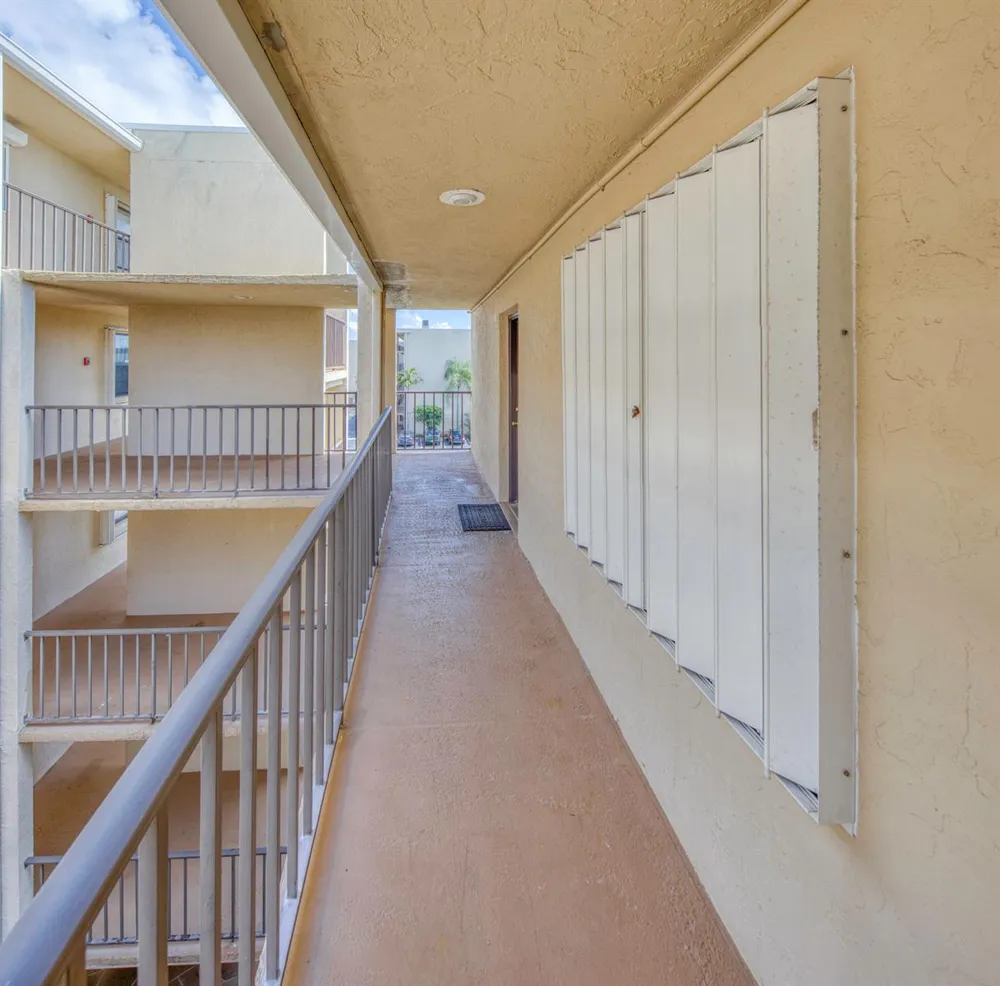 890 Federal Highway #412 Lantana, FL 33462