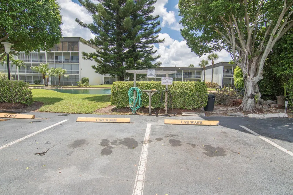 890 Federal Highway #412 Lantana, FL 33462