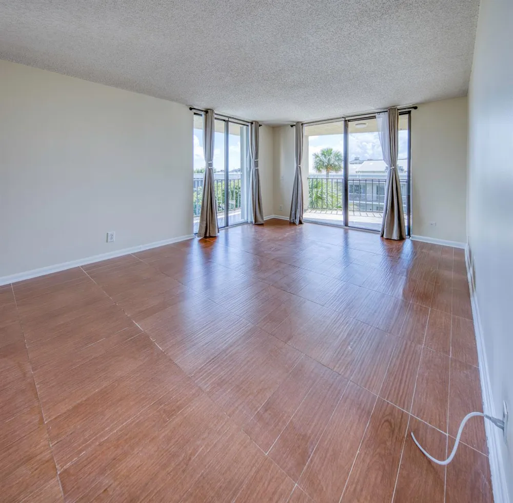 890 Federal Highway #412 Lantana, FL 33462