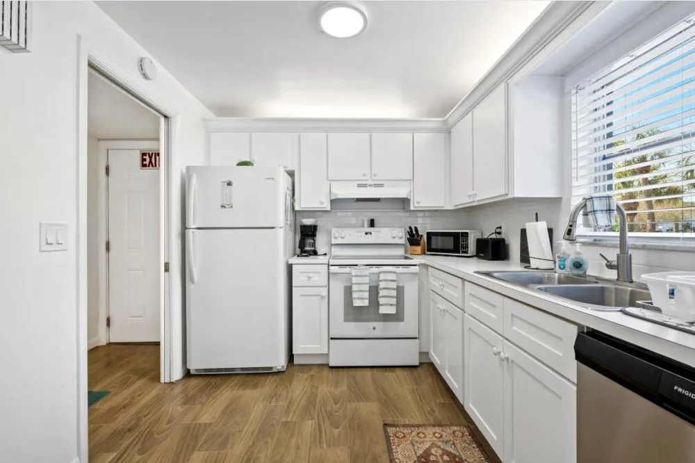 308 Southwind Court #1 North Palm Beach, FL 33408