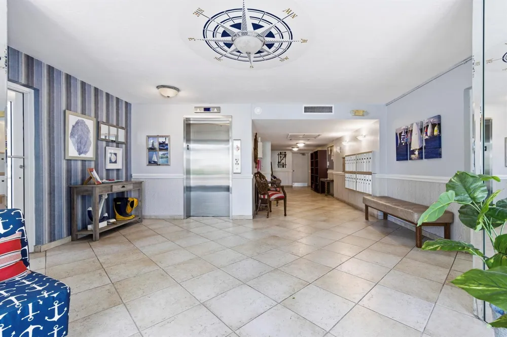 3000 NE 48th Court #406 Lighthouse Point, FL 33064