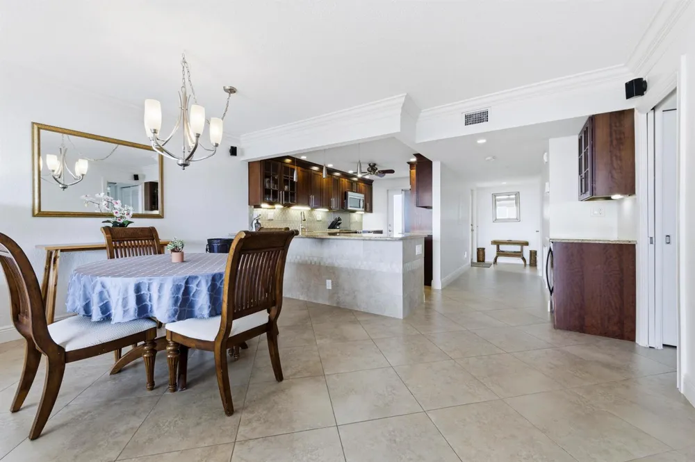3000 NE 48th Court #406 Lighthouse Point, FL 33064