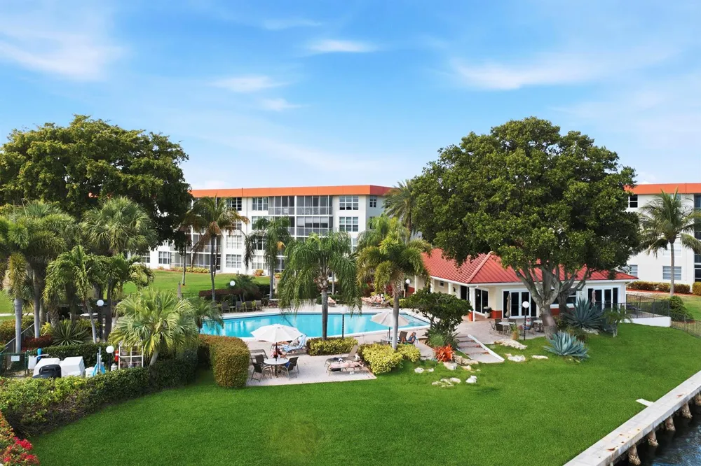 3000 NE 48th Court #406 Lighthouse Point, FL 33064