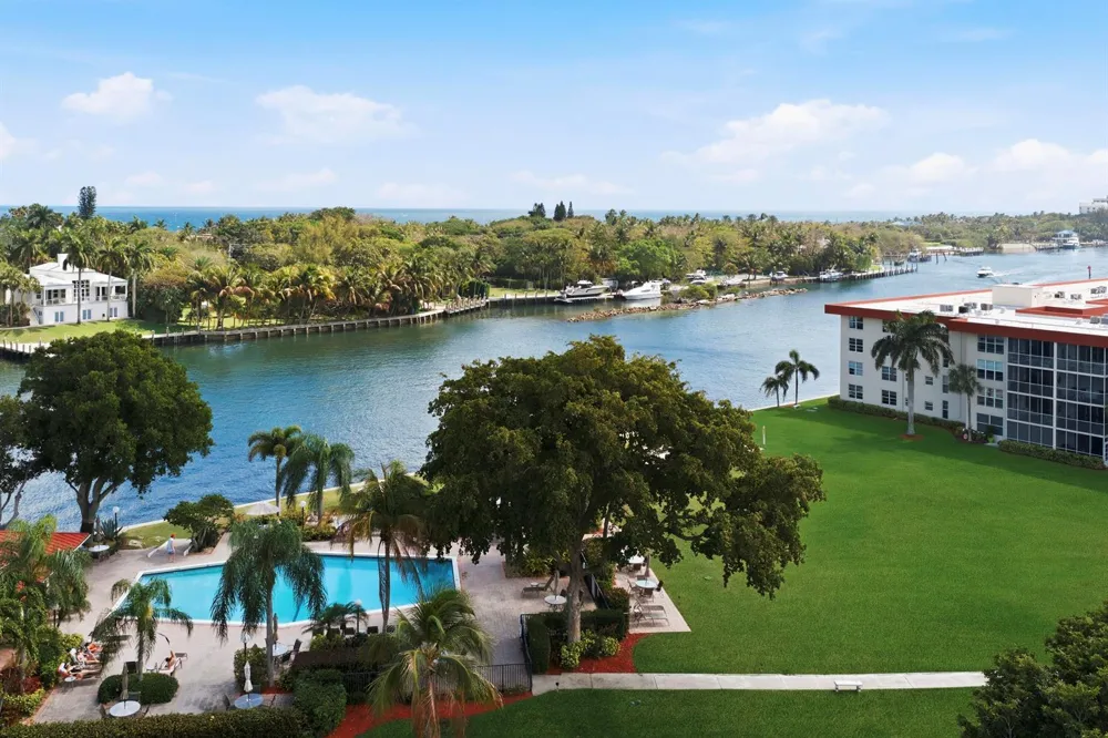 3000 NE 48th Court #406 Lighthouse Point, FL 33064