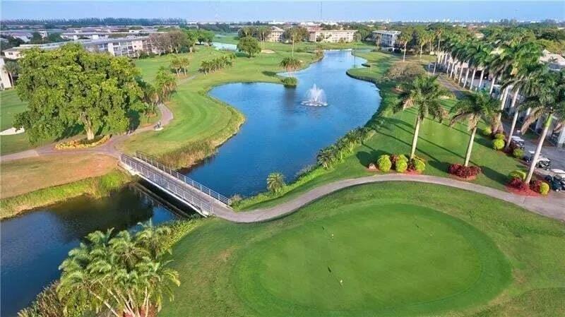 2601 Nassau Bend #D2 Coconut Creek, FL 33066