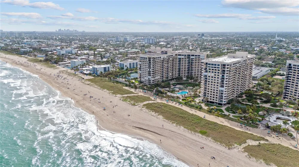 5000 Ocean Boulevard #1609 Lauderdale By The Sea, FL 33308