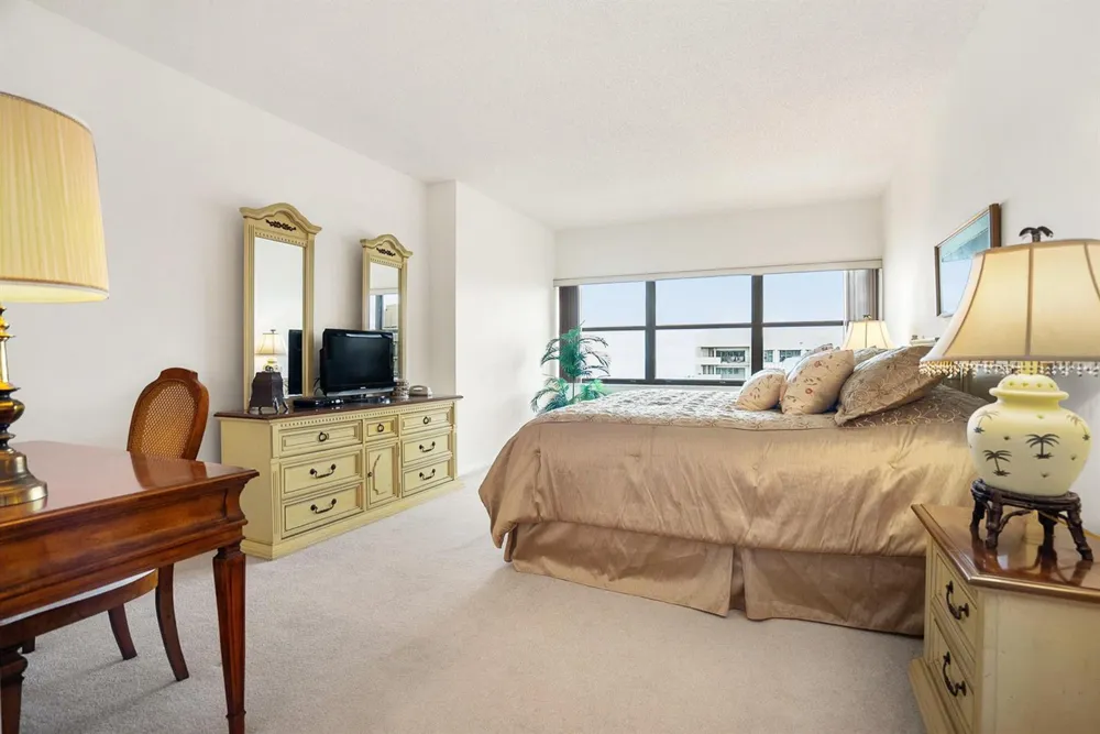 5000 Ocean Boulevard #1609 Lauderdale By The Sea, FL 33308