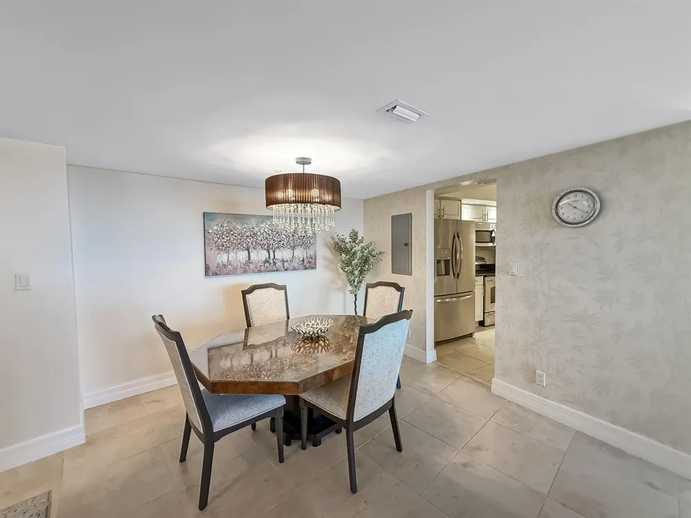 3000 Ocean Drive #6 E Singer Island, FL 33404
