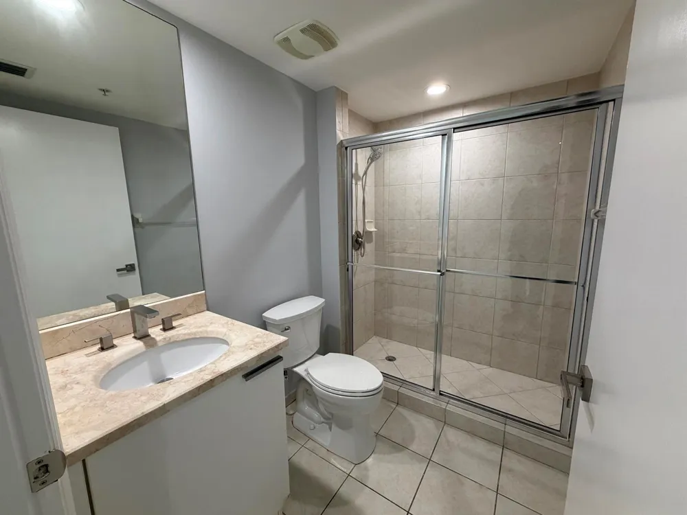15051 Royal Oaks Lane #1603 North Miami, FL 33181