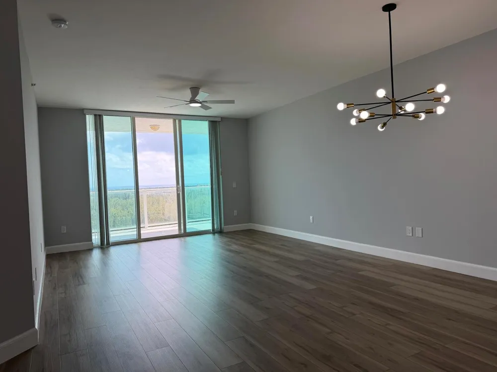 15051 Royal Oaks Lane #1603 North Miami, FL 33181