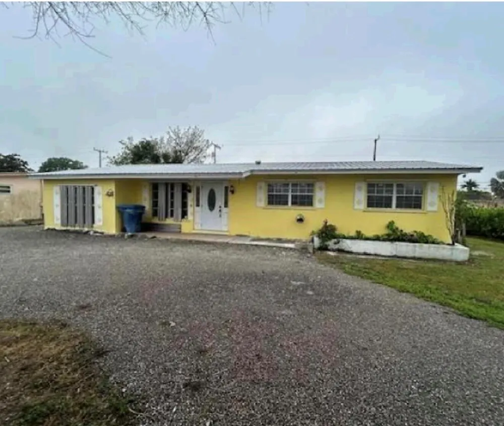 740 SE 2nd Street Belle Glade, FL 33430