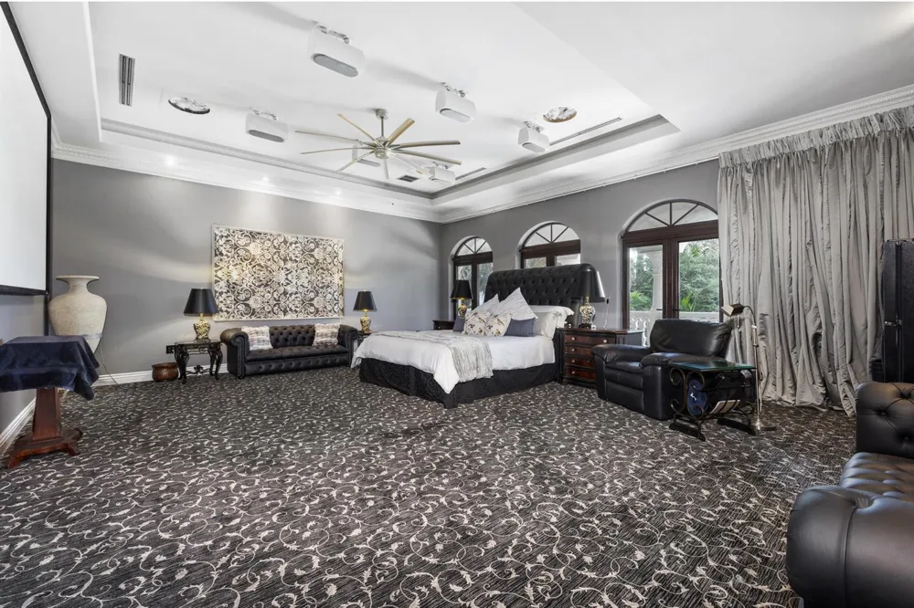 1075 Hillsboro Mile Hillsboro Beach, FL 33062