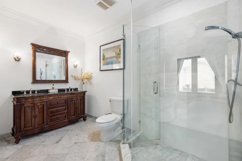 1075 Hillsboro Mile Hillsboro Beach, FL 33062