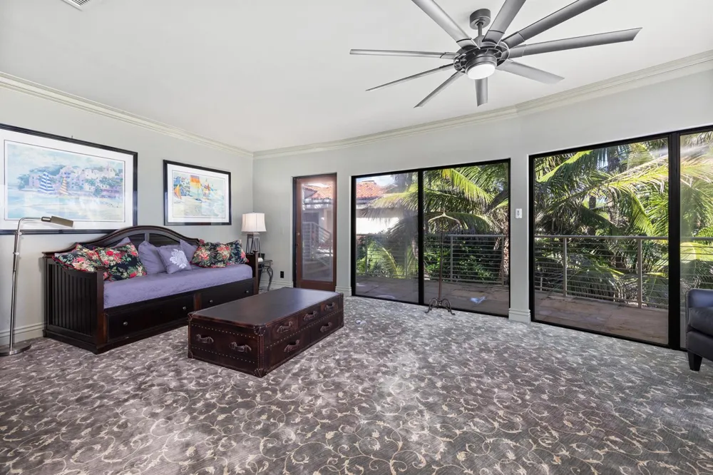 1075 Hillsboro Mile Hillsboro Beach, FL 33062