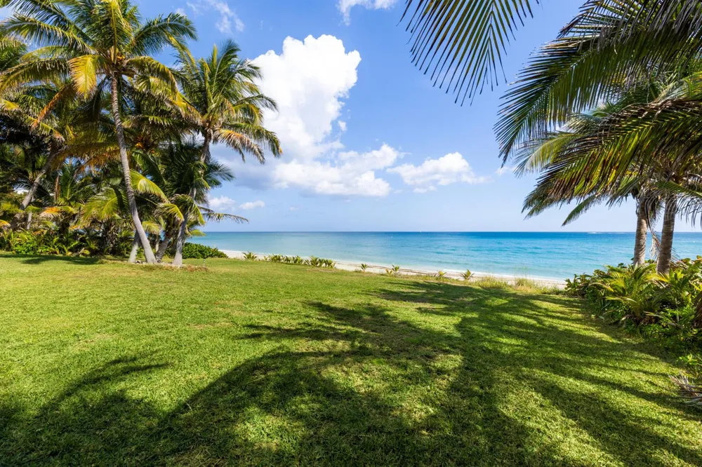 1075 Hillsboro Mile Hillsboro Beach, FL 33062