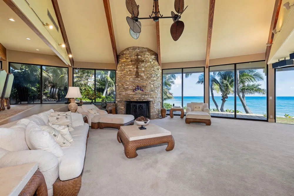 1075 Hillsboro Mile Hillsboro Beach, FL 33062