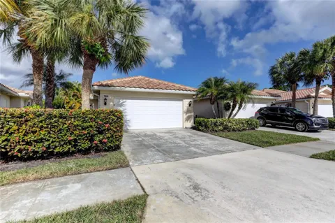 7819 SE Spicewood Circle