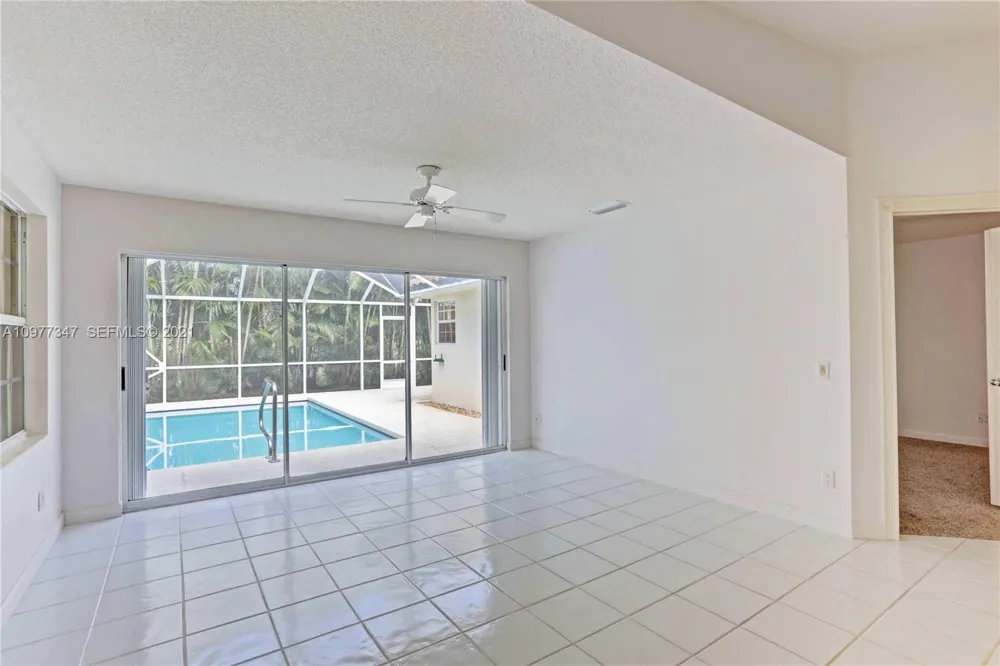 7819 SE Spicewood Circle Hobe Sound, FL 33455