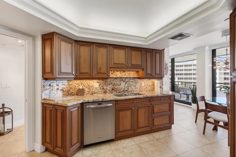 3560 S Ocean Boulevard #602 South Palm Beach, FL 33480