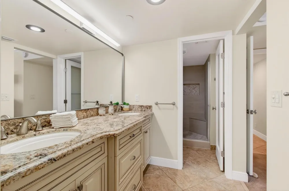 3560 S Ocean Boulevard #602 South Palm Beach, FL 33480