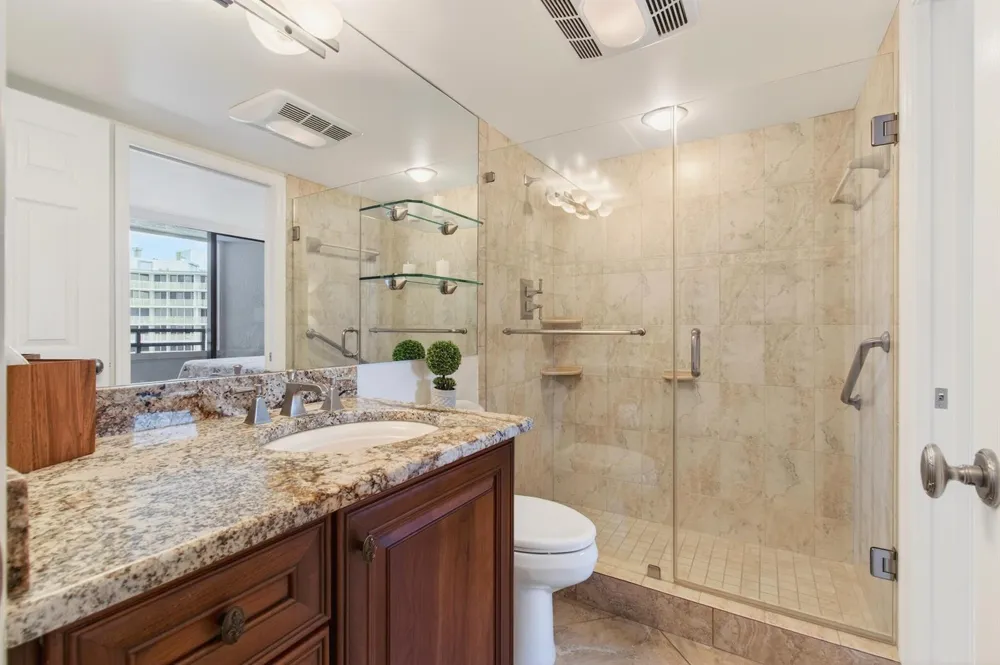 3560 S Ocean Boulevard #602 South Palm Beach, FL 33480