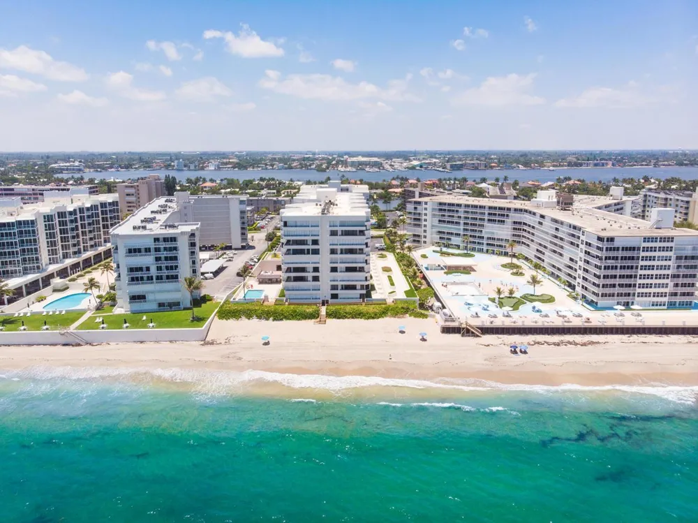 3560 S Ocean Boulevard #602 South Palm Beach, FL 33480