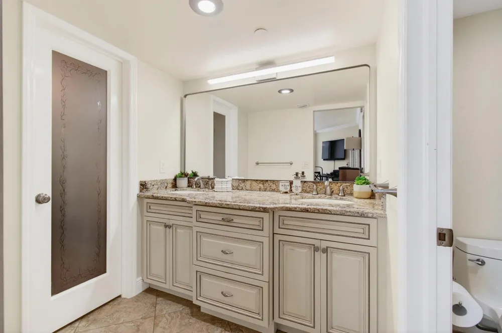 3560 S Ocean Boulevard #602 South Palm Beach, FL 33480