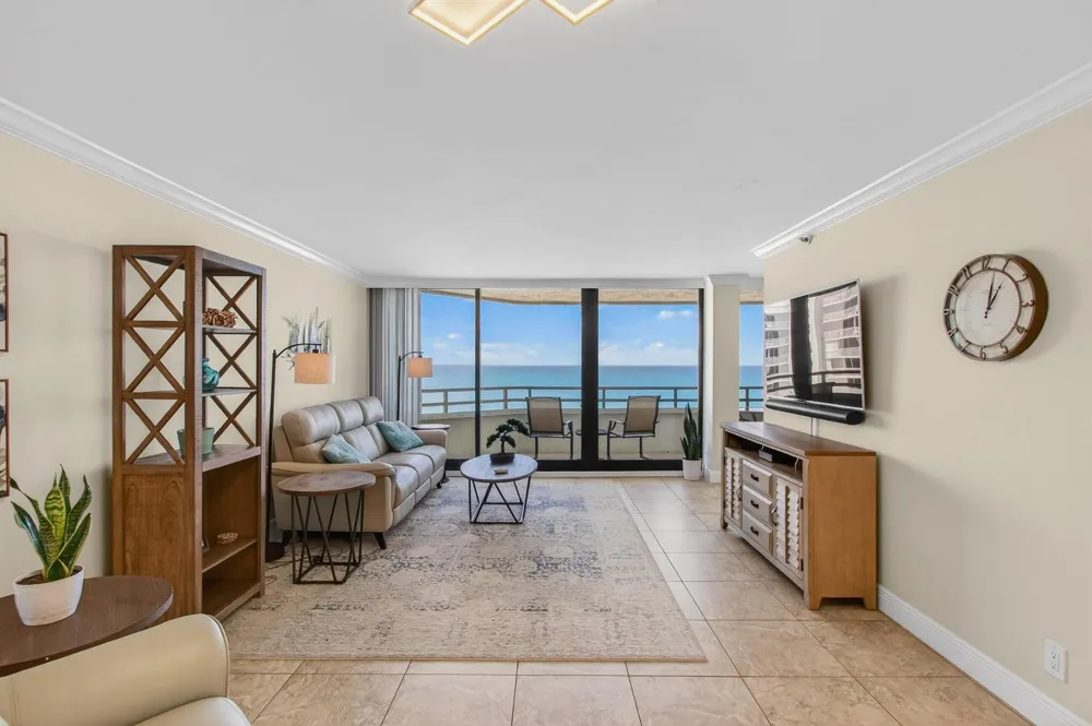 3560 S Ocean Boulevard #602 South Palm Beach, FL 33480