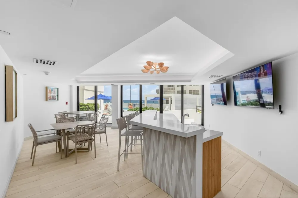 3560 S Ocean Boulevard #602 South Palm Beach, FL 33480