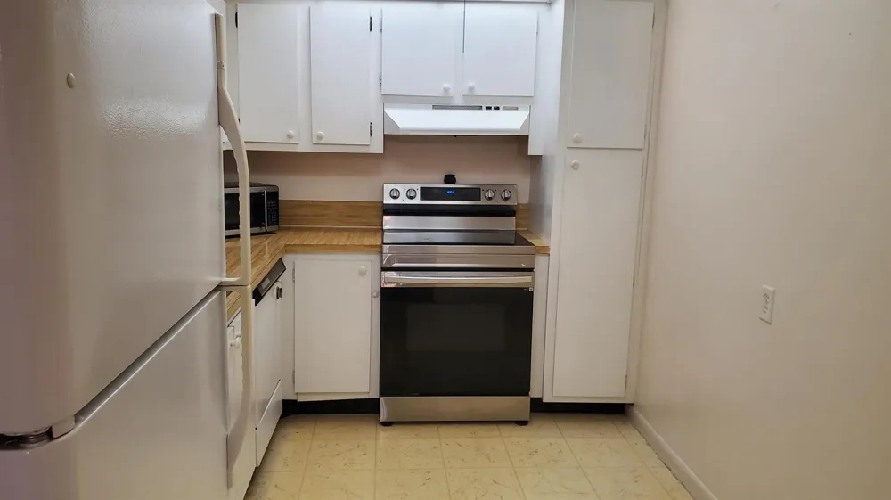 1400 Saint Charles Place #608 Pembroke Pines, FL 33026