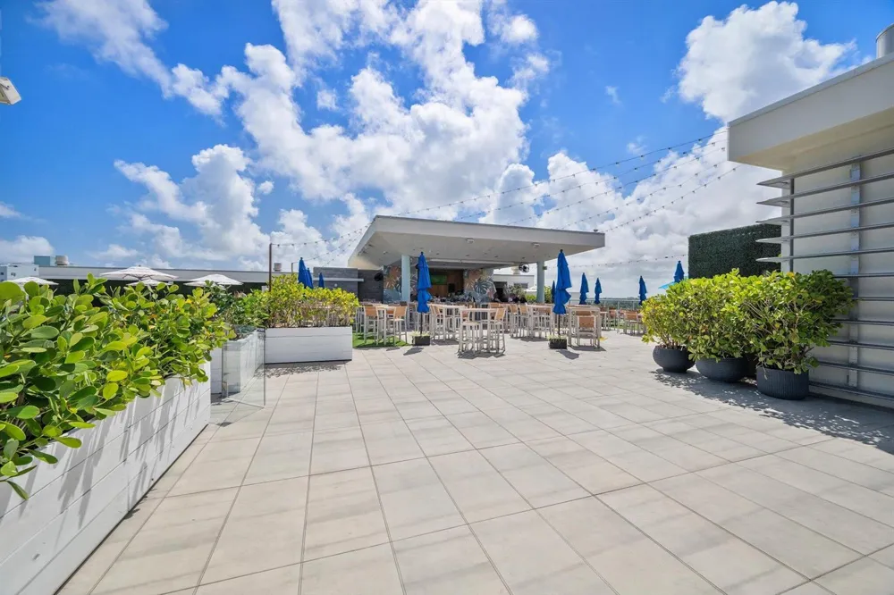 777 Ocean Drive #Unit S404 Hollywood, FL 33019