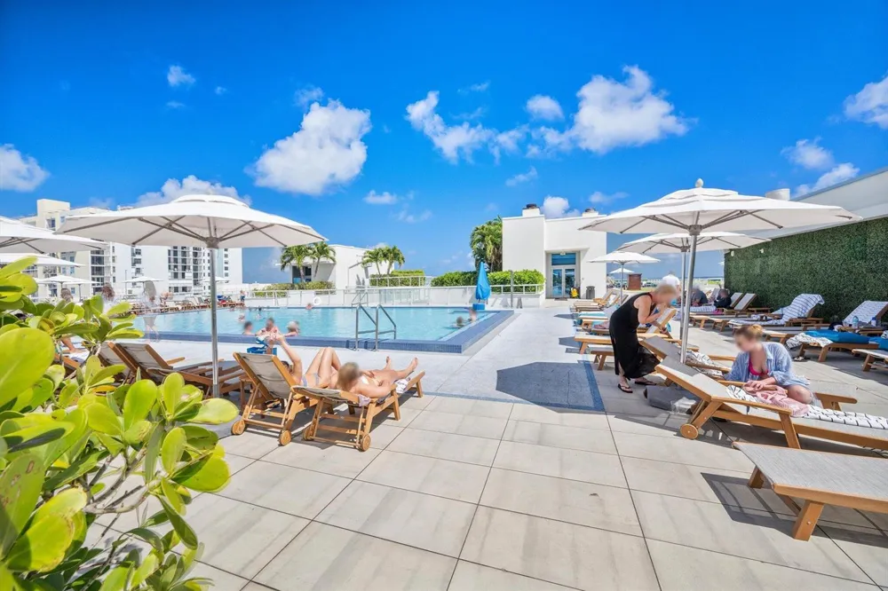 777 Ocean Drive #Unit S404 Hollywood, FL 33019