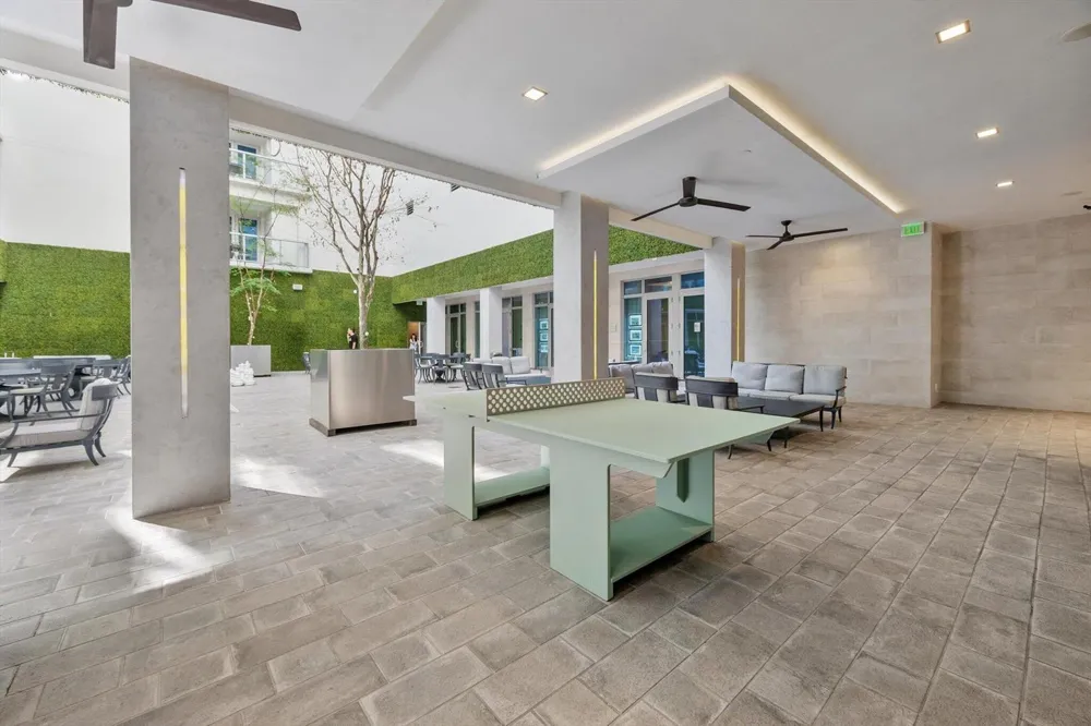 777 Ocean Drive #Unit S404 Hollywood, FL 33019