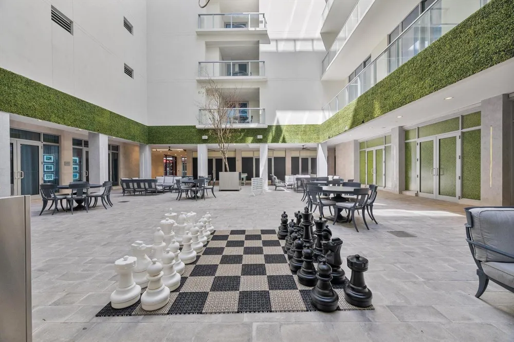 777 Ocean Drive #Unit S404 Hollywood, FL 33019