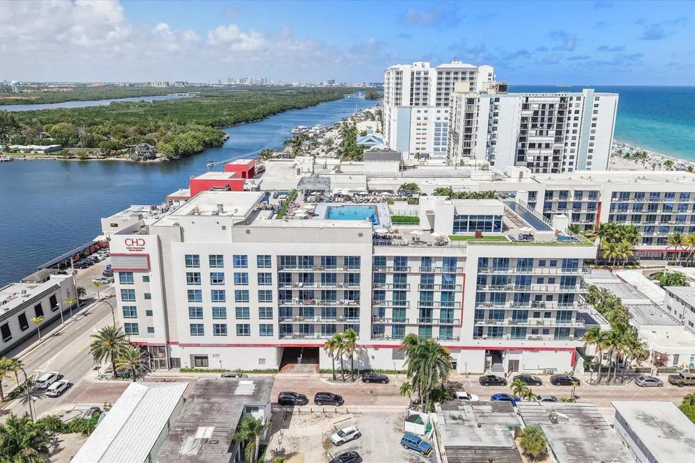 777 Ocean Drive #Unit S404 Hollywood, FL 33019