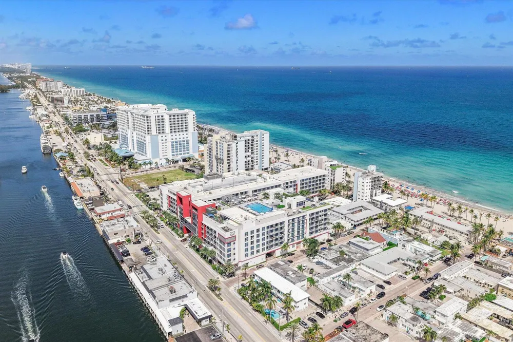 777 Ocean Drive #Unit S404 Hollywood, FL 33019