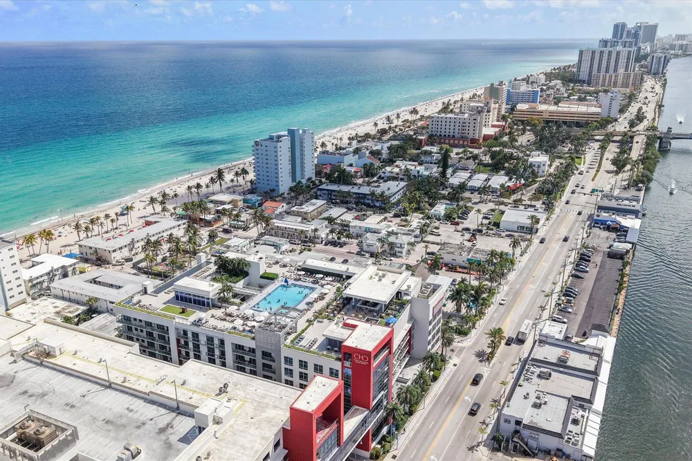 777 Ocean Drive #Unit S404 Hollywood, FL 33019