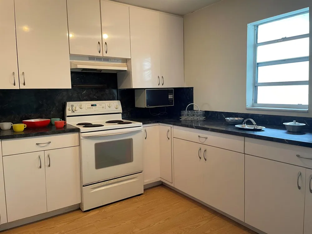 4629 Poinciana Street #Apt 409 Lauderdale By The Sea, FL 33308