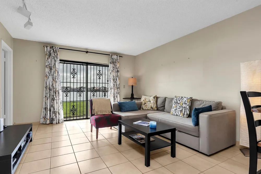 6715 W 26th Drive #101-6 Hialeah, FL 33016