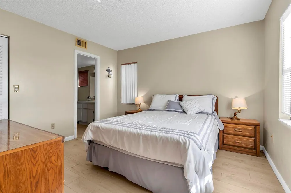 6715 W 26th Drive #101-6 Hialeah, FL 33016