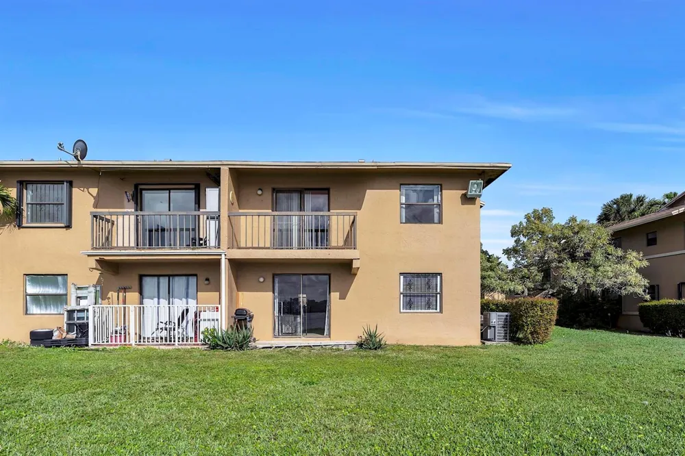 6715 W 26th Drive #101-6 Hialeah, FL 33016